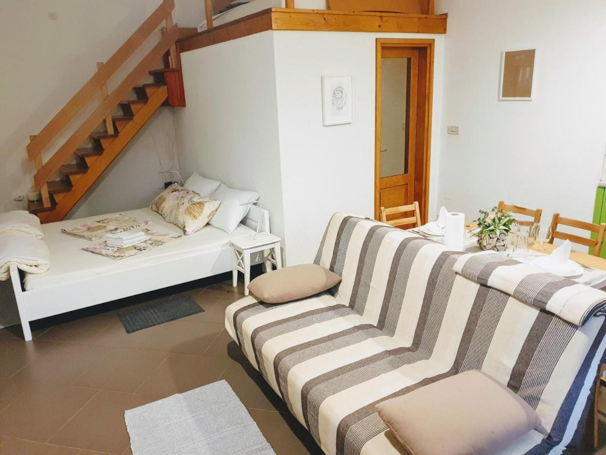 Apartment Paolo Senj  Eksteriør bilde