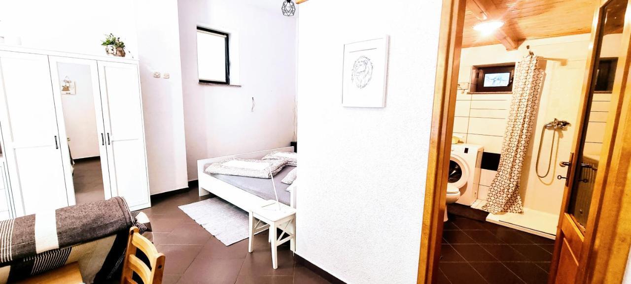 Apartment Paolo Senj  Eksteriør bilde